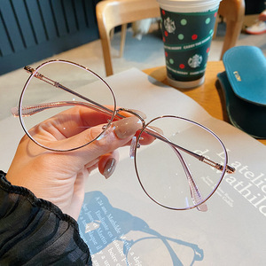 Montures de lunettes ovales en métal pour femmes et hommes, monture complète, verres PC anti-UV et anti-lumière bleue, lunettes rondes unisexes O1 6120 - Product Image 2