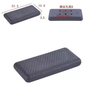 Coussin en caoutchouc noir pour fauteuil de lavage de cheveux - Product Image 1