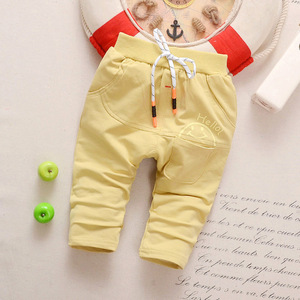 Shorts en jean chinois élégants et tendance, coupe ajustée, style hot pants - Product Image 3