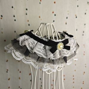 Accesorios hechos a mano para mascotas, como collares, campanas, lazos, baberos de encaje y baberos para la saliva, para gatos y perros. - Product Image 2