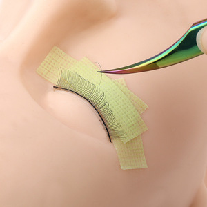 Vente directe : Ruban adhésif facile <span class=keywords><strong>à</strong></span> déchirer pour extensions de cils, idéal pour la pose de faux cils et la création de lignes de délimitation - Product Image 4