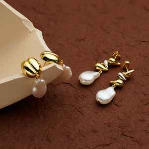 Último diseño 18K chapado en oro latón joyería geométrica Irregular gota de agua Alien perla pendiente de moda para mujer pendientes E241599 - Product Image 4