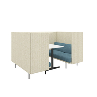 Canapé de réunion insonorisé à dossier haut avec table, design modulaire pour espace de réception de bureau privé