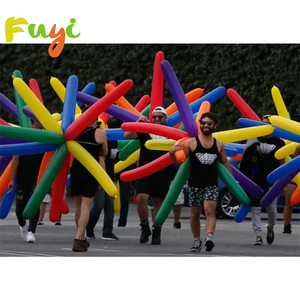 Arco Inflable para el <span class=keywords><strong>Mes</strong></span> del Orgullo LGBTQ para Desfiles al Aire Libre - Impermeable y Duradero, Más de 3.6 Metros de Largo - Product Image 2