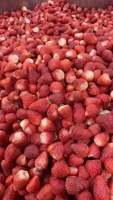 Fraise fraîche congelée Fraise congelée IQF Fraise 2025 Nouvelle récolte IQF Dés 15-35mm 10mm Fruits en tranches