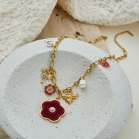 Kalung Choker Pesta Wanita Rantai Bambu Liontin Bunga Merah Beludru Mutiara dan Lebah Bahan Stainless Steel Baru