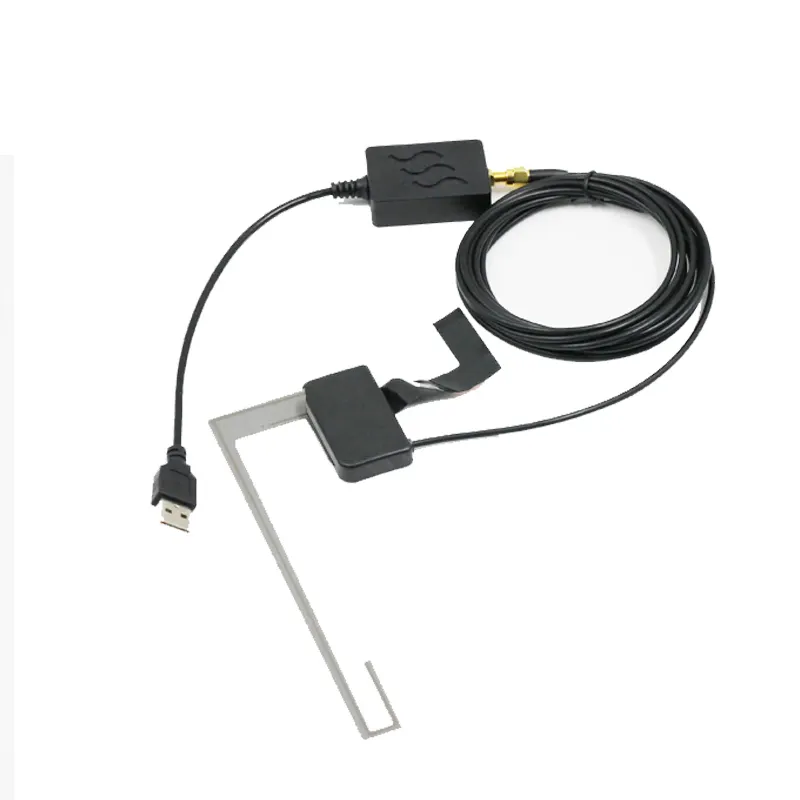 Adaptateur USB récepteur SMA DAB +, boîte de récepteur aérienne pour voiture, Audio stéréo, lecteur MP5, transmission numérique européenne