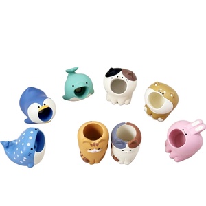 ZAKKA Portalápices de Resina con Diseño de Gato y Conejo Rosa, Estilo Anime Japonés, Creativo y Lindo, Organizador de Clips de Papel, Material de Oficina Pintado a Mano para Halloween - Product Image 1