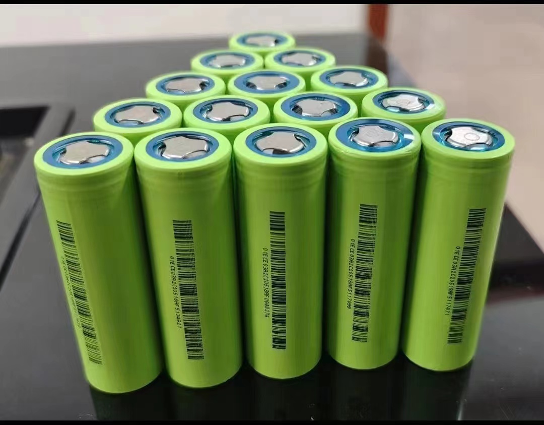 YL 26800 3.7V 5500mAh Rechargeable Lithium Ion Battery Pack for