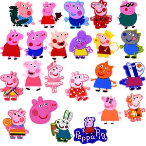 Sıcak satış Peppa karikatür yumuşak PVC pembe domuz ayakkabı aksesuarları Charm toptan bebekler tarzı ayakkabı dekore ayakkabı süslemeleri