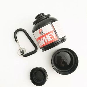 Conteneur de suppléments protéinés sans BPA avec entonnoir et porte-clés, portable pour la salle de sport et les activités de plein air, pour boire directement, logo personnalisé - Product Image 3