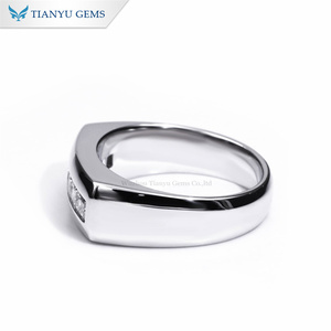 Alliance de mariage pour <span class=keywords><strong>homme</strong></span> Tianyu 3MM en moissanite taille princesse, diamant de laboratoire, bijoux fins personnalisés, or massif 10K 14K 18K - Product Image 3