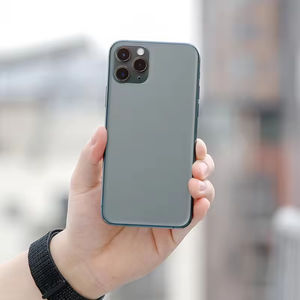 Téléphone 11 Pro d'occasion 99% neuf, débloqué, sans rayures, batterie en excellent état, presque impeccable - Product Image 2