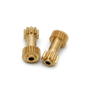 Moule personnalisé pour porte-clés, boîtier SSD double colonne en cuivre et laiton, pour la fabrication de grande quantité, usinage CNC, électroérosion à fil, perçage - Product Image 3