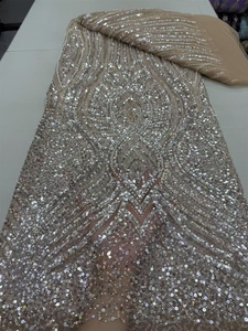 ผ้าลูกไม้ตาข่ายสีแดงสดประดับด้วยลูกปัดและเลื่อมสวยงาม พร้อมไข่มุก สำหรับชุดแต่งงานสำหรับผู้หญิง รุ่น LY6346 - Product Image 4