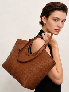 Nouveaux sacs fourre-tout de créateur tendance, sacs à bandoulière en cuir PU de haute qualité, sacs à main et pochettes de luxe décontractés pour femmes - Product Image 4