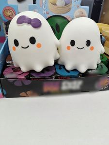 Entrepôt USA : Lot de 24 jouets sensoriels fantômes géants en TPR souple de 13 cm, avec boîte, pour enfants, cadeaux d'Halloween - Product Image 3