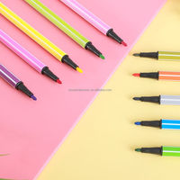Vente en gros de marqueurs aquarelle personnalisés 12/18/24/36 couleurs, ours de dessin animé, stylo aquarelle pour enfants, ensemble de stylos aquarelle de sécurité pour enfants