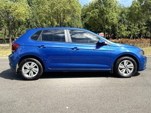 Volkswagen <span class=keywords><strong>Polo</strong></span> Plus <span class=keywords><strong>2021</strong></span> 1.5 con Trasmissione Automatica - Product Image 4