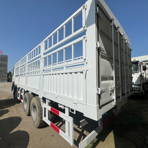 شاحنة بضائع مستعملة Sinotruk 8x4 <span class=keywords><strong>12</strong></span> عجلة 40-50 طن 371-420HP بضائع بسعر منخفض - Product Image 4