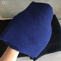 Vente de gros Foulard hijab en crêpe léger et respirant Couvre-chef plissé en voile doux et modal Hijab musulman soyeux en viscose