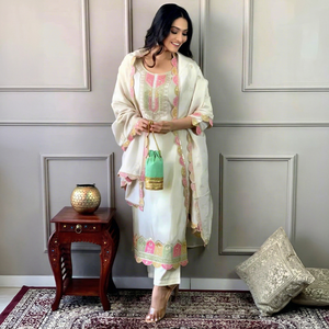 Traje Salwar Tradicional de Algodón para Mujer, Largo hasta el Tobillo, Bordado con Detalles en Rosa Dorado, Corte Regular, Ropa Casual para Todas las Temporadas, India - Product Image 1