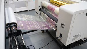 Impresora <span class=keywords><strong>de</strong></span> Etiquetas <span class=keywords><strong>de</strong></span> Inyección <span class=keywords><strong>de</strong></span> Tinta UV <span class=keywords><strong>de</strong></span> Tipo Dividido 60UV y Máquina <span class=keywords><strong>de</strong></span> Estampado en Caliente, Equipo Automático <span class=keywords><strong>de</strong></span> Fabricación <span class=keywords><strong>de</strong></span> Etiquetas <span class=keywords><strong>de</strong></span> Alta Velocidad con Tinta UV - Product Image 2