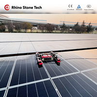 Équipement de nettoyage photovoltaïque à alimentation modulaire, conception modulaire, pour les fermes solaires commerciales et résidentielles, robot de nettoyage de panneaux solaires