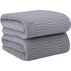Conjunto de Toalhas de Banho para Hotéis com Design Original, Microfibra 16S de Alta Qualidade, Felpudas e Modernas - Product Image 1