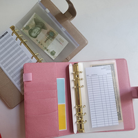 Organisateur de portefeuille à enveloppes A6 en cuir beige, durable et portable, pour le défi d'épargne, avec couverture de planificateur