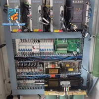 Fraiseuse CNC verticale à un seul brocheur XK7126 économique avec corps en fonte pour usage en usine en Asie du Sud-Est