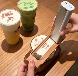 Impresora portátil EVEBOT PrintPen para arte latte en café con tinta comestible, impresión de etiquetas por Bluetooth para café, pasteles y postres. - Product Image 3