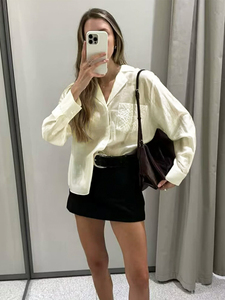 Camicia da Donna a Maniche Lunghe con Bottoni, Elegante Tinta Unita, Blusa Casual con Dettaglio Tasca Ricamata - Product Image 5