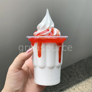 Modelo de simulación de helado de 8.3oz con forma de vórtice americano, hecho a mano de plástico, en varios colores, para decoración de tiendas de postres. - Product Image 5