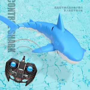 Mainan Pemasok 2.4G Tahan Air Radio Renang Pengendali Jarak Jauh Mainan Hiu RC Shark In Water untuk Anak-anak