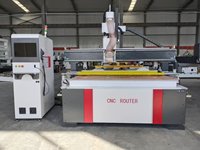 Machine de fabrication de portes ATC 1328/2040, routeur CNC ATC sans poussière pour le nesting, machine de découpe de meubles, machine de gravure sur bois CNC