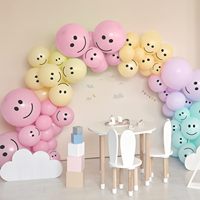 Ballons visage souriant best-seller pour fêtes d'anniversaire d'enfants, grands ballons en latex pastel macaron en vrac pour enfants