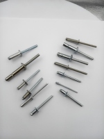 Rivets aveugles en acier inoxydable 304, sur mesure, de précision, non standard, pour l'industrie de la construction de conteneurs