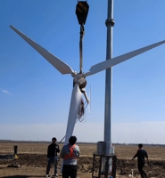 Turbine éolienne hybride à haute efficacité 3kw 5kw 10kw panneau système d'énergie solaire éolienne hybride avec contrôleur solaire mppt