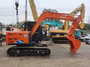 Mini-excavatrice Hitachi d'occasion ZX50 ZX60 ZX70 ZX75 de 5, 6, 7 et 7,5 tonnes à bas prix - Product Image 2