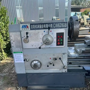 เครื่องกลึงโลหะมือสองขนาด 220 x 750 มม. ยาว 2 เมตร พร้อมหัวเกียร์ CNC และจอแสดงผลดิจิตอล - Product Image 1