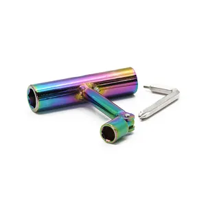 New Đầy Màu Sắc Buộc Vít Skateboard T-tool Đa Chức Năng Skate Tool