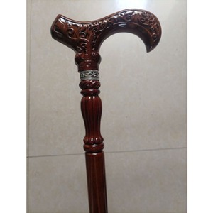 Canne de marche en bois massif Fiage, sculptée en hêtre, pour homme âgé - Product Image 3