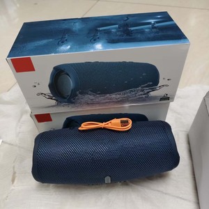 Altavoz Inalámbrico Portátil CHARGEE5 de Plástico de 5.ª Generación, Resistente al Agua y al Polvo, con Logotipo - Product Image 1
