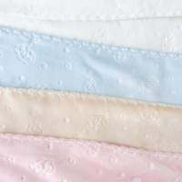 Maßgefertigte Baby-Schlafdecke Atmungsaktiver Polyester-Überwurf Geprägte Niedliche Luxus-Puckdecke Flanell-Fleece Doppellagige Babydecke