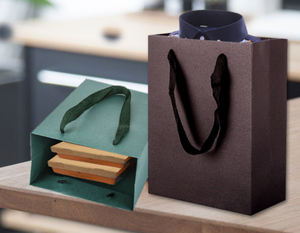 Sac fourre-tout en carton kraft durable personnalisé Xinrunjin avec fermeture magnétique et ruban pour l'emballage promotionnel de vêtements - Product Image 5