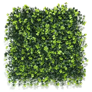 Pannelli di siepe in bosso artificiale tappetini in finto verde con protezione UV parete a foglia artificiale per decorazioni esterne o interne