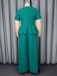 Vêtements pour femmes européennes et américaines en <span class=keywords><strong>grande</strong></span> <span class=keywords><strong>taille</strong></span> : haut à manches courtes vert foncé à volants avec motif floral tridimensionnel et - Product Image 4
