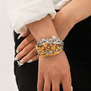 กำไลข้อมือแฟชั่นชุบทอง 14k 18k PVD คุณภาพสูง ไม่ลอก ไม่ดำ ทำจากสแตนเลสสตีล สำหรับผู้หญิง ขายส่ง - Product Image 2