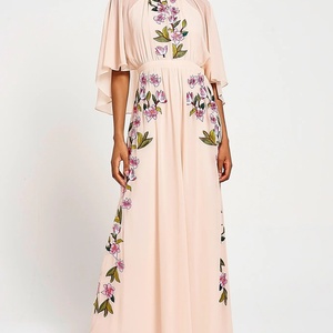 Vestido Largo Maxi Bohemio Ecológico Tejido a Mano para Mujer, con Cuello en V y Bordado Floral, Estilo Casual, Fabricantes OEM - Product Image 1